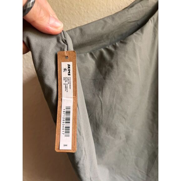 New Skims Fits Everybody Tube Top - Size Medium - Picture 10 of 10